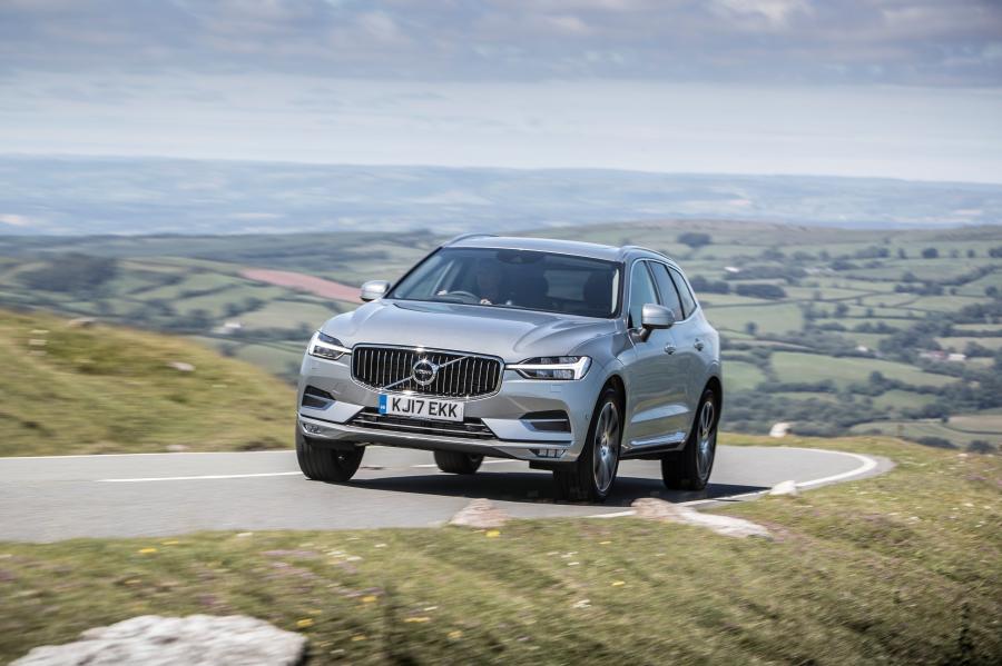  Volvo XC60 D4 Inscription 2017 года  (UK) (фото 56 из 172)